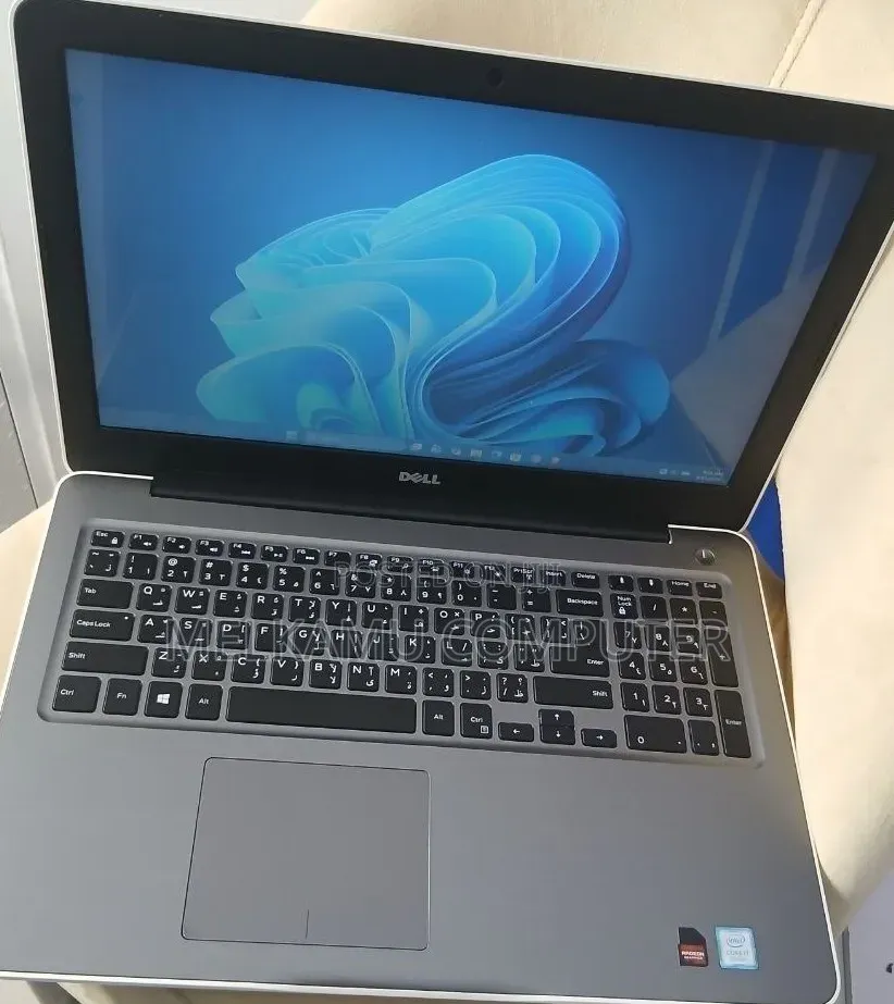 New Laptop Dell Inspiron 15 16GB Intel Core i7 SSD 512GB