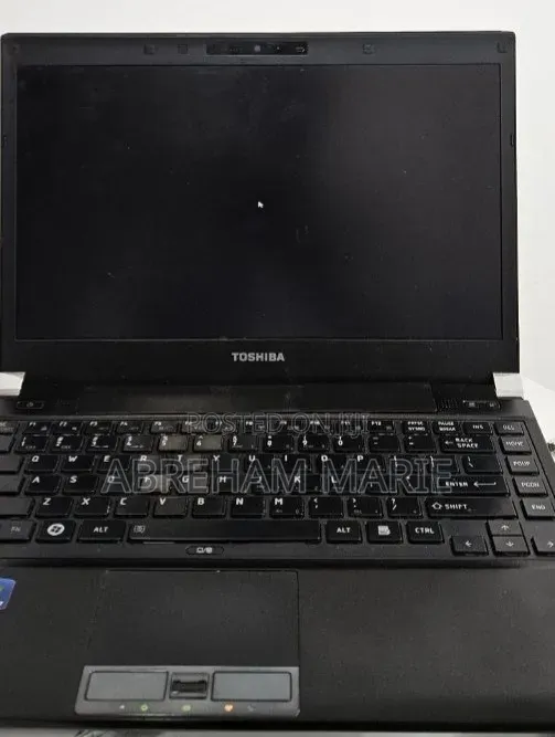 New Laptop Toshiba Portege R830 6GB Intel Core i5 HDD 750GB