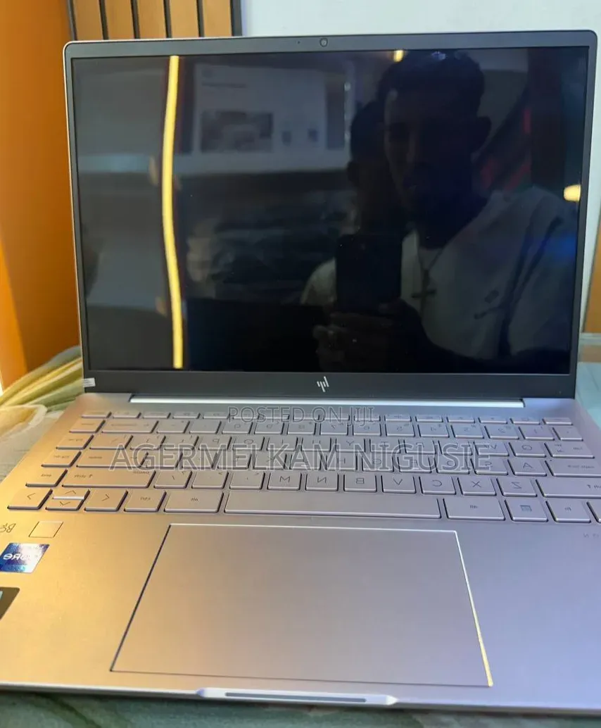 New Laptop HP Pavilion 15 16GB Intel Core Ultra 7 SSD 1T