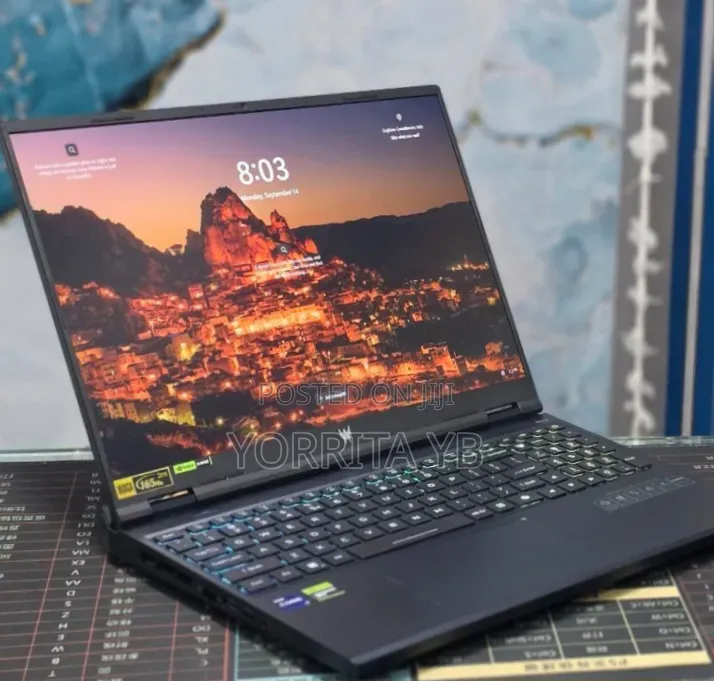 New Laptop Acer Predator Helios 16 16GB Intel Core i9 SSD 1T