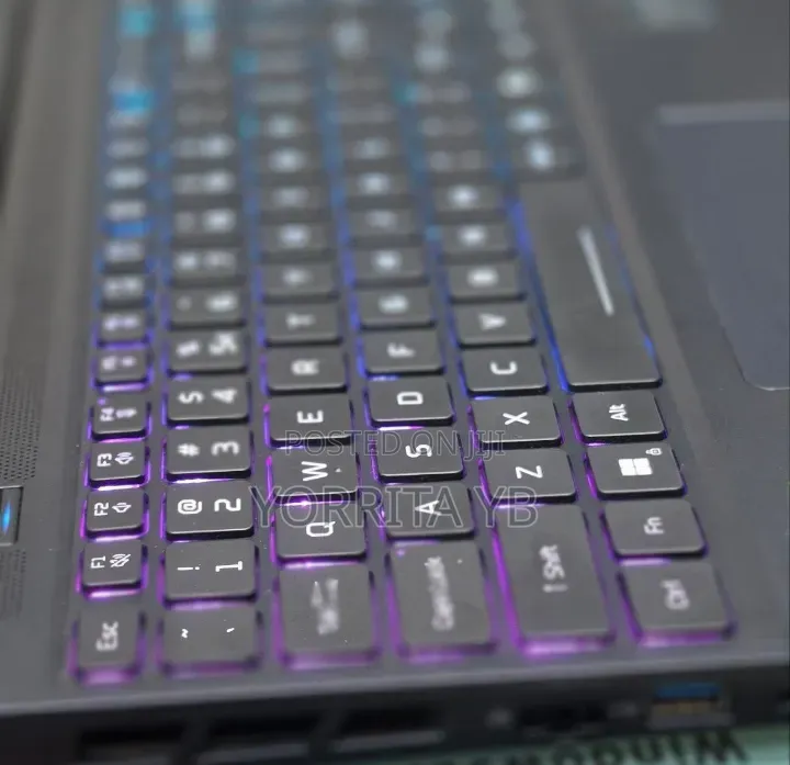 New Laptop Acer Predator Helios 16 16GB Intel Core i9 SSD 1T