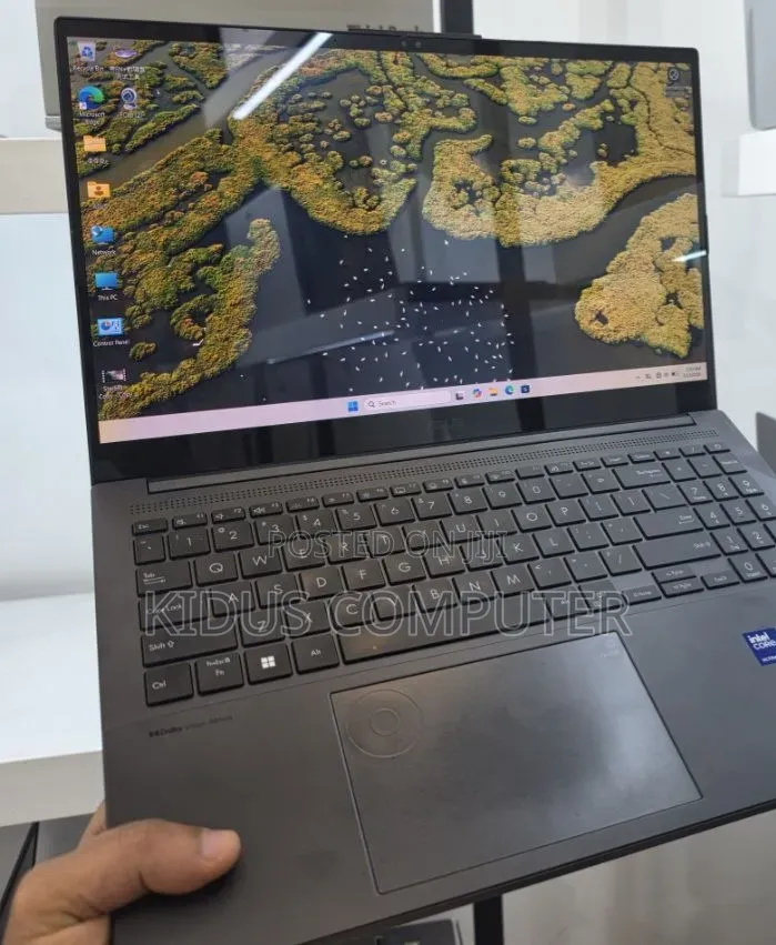 New Laptop Asus Vivobook 14 16GB Intel Core Ultra 9 SSD 512GB