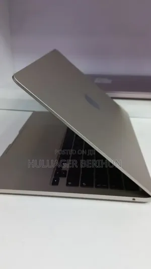 New Laptop Apple MacBook Air 2026 M5 16GB Apple M5 SSD 512GB