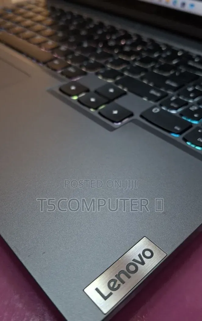 New Laptop Lenovo Legion 5 16GB AMD Ryzen 7 SSD 512GB