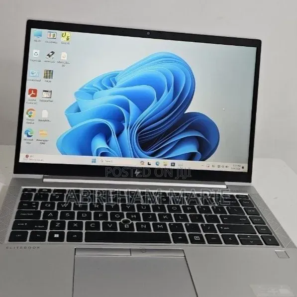 New Laptop HP EliteBook 840 G8 16GB Intel Core i7 SSD 512GB