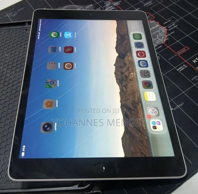 New Apple iPad (2022) 256 GB White