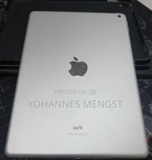 New Apple iPad (2022) 256 GB White