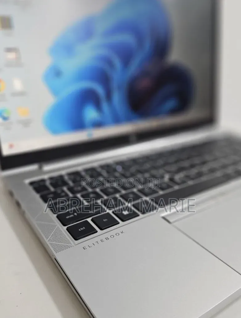 New Laptop HP EliteBook 840 G8 16GB Intel Core i7 SSD 512GB