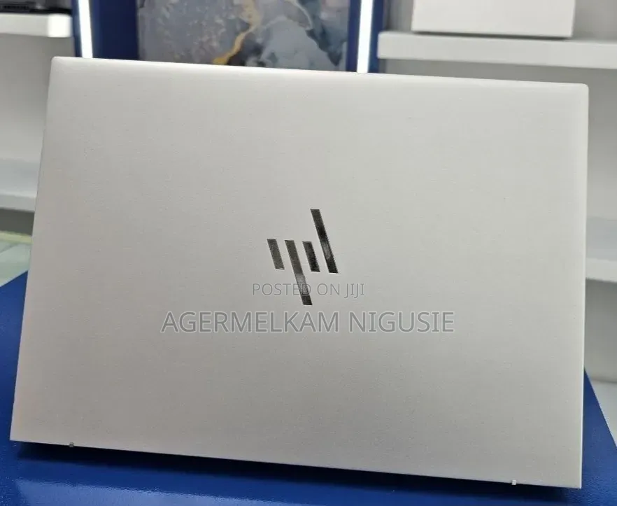 New Laptop HP EliteBook 840 G9 16GB Intel Core i5 SSD 512GB