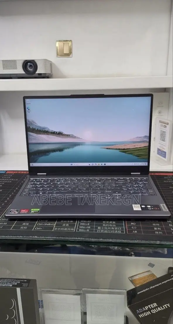 New Laptop Lenovo Legion 5 16GB Intel Xeon SSD 512GB
