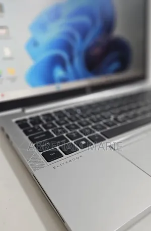 New Laptop HP EliteBook 840 G8 16GB Intel Core i7 SSD 512GB