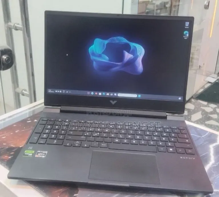 New Laptop HP Victus 16 16GB AMD Ryzen 5 SSD 512GB