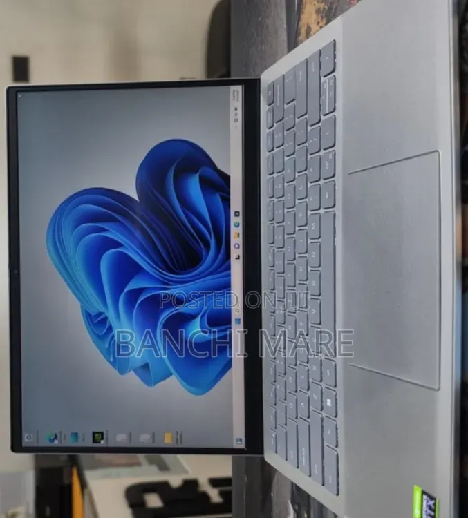 New Laptop Dell Inspiron 14 16GB Intel Core i7 SSD 512GB