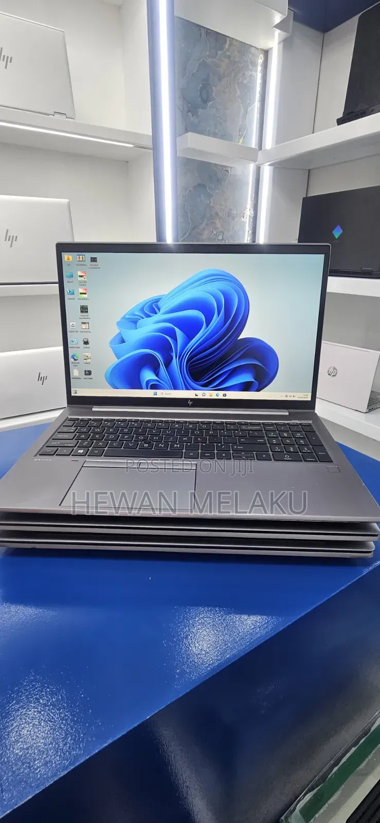 New Laptop HP ZBook 15 16GB Intel Core i7 SSD 512GB