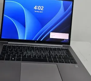 New Laptop HP ZBook Firefly 14 G10 16GB Intel Core i5 SSD 512GB