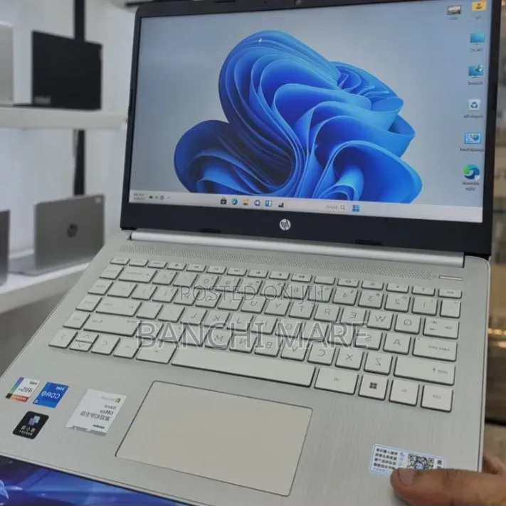 New Laptop HP Stream Notebook 16GB Intel Core i5 SSD 512GB