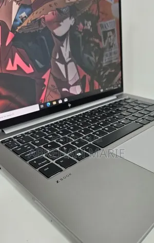 New Laptop HP ZBook Firefly 14 G10 16GB Intel Core i7 SSD 512GB