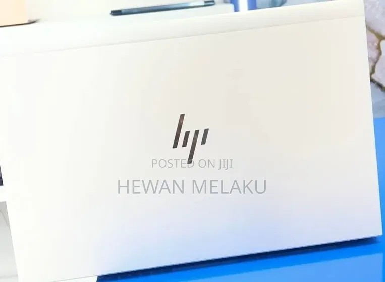New Laptop HP EliteBook 845 G8 16GB AMD Ryzen 5 SSD 512GB