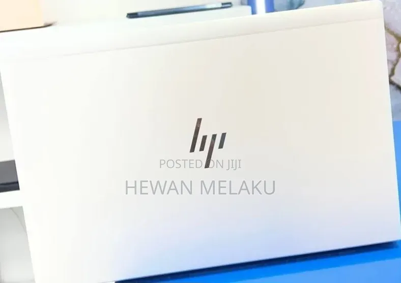 New Laptop HP EliteBook 845 G8 16GB AMD Ryzen 5 SSD 512GB