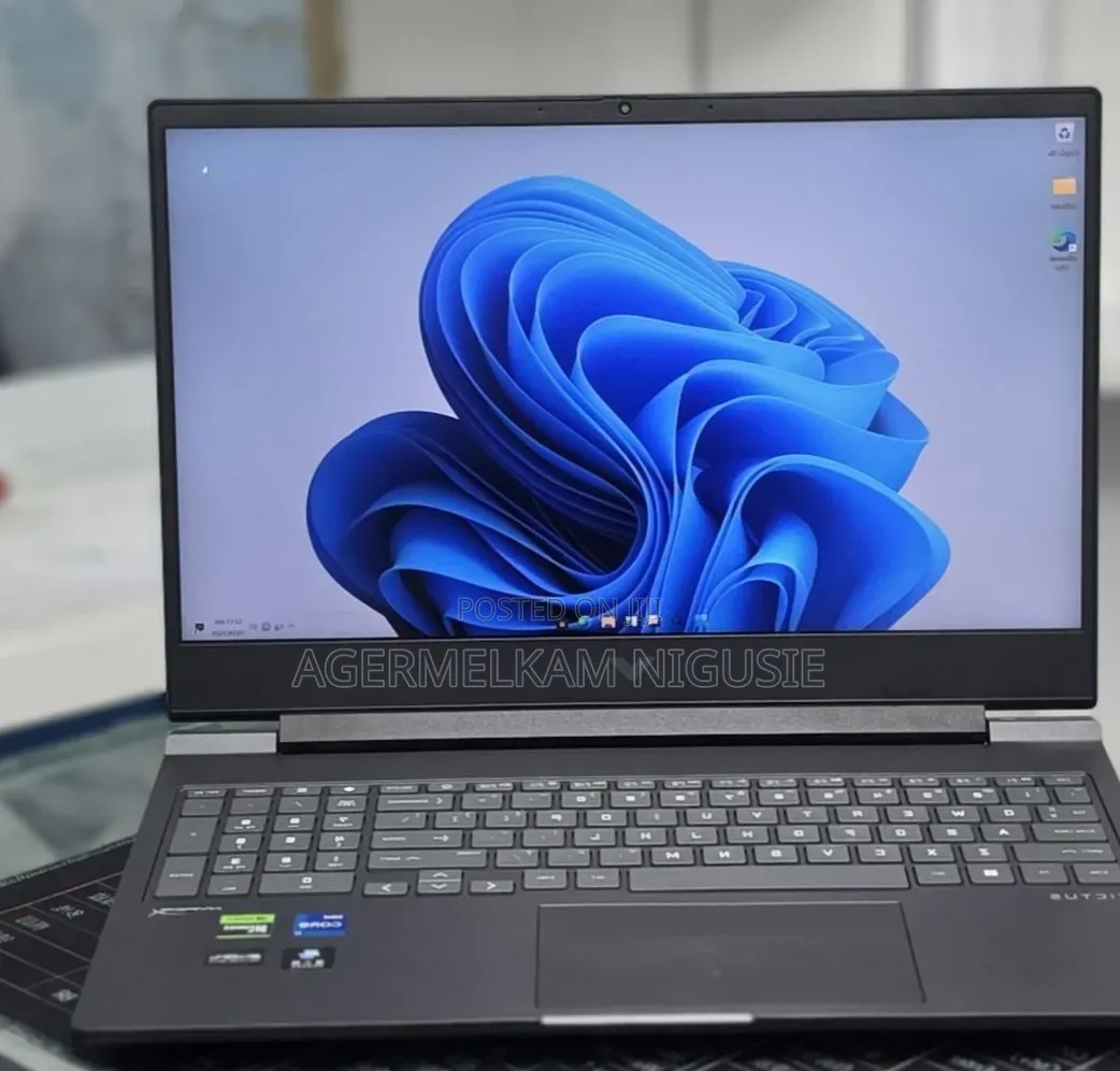 New Laptop HP Victus 16 16GB Intel Core i7 SSD 512GB