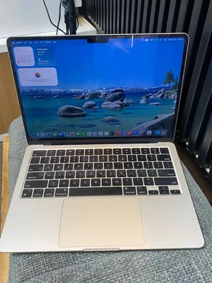 New Laptop Apple MacBook Air 2022 M2 16GB Apple M2 SSD 1T