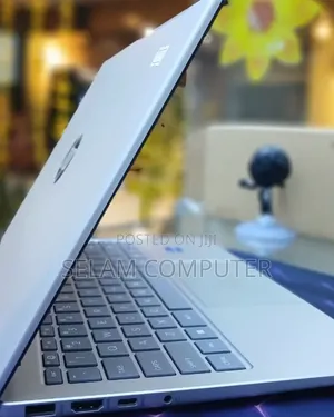 New Laptop Apple MacBook Pro 2021 M1 32GB Apple M1 SSD 512GB