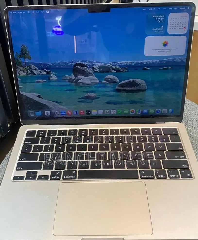 New Laptop Apple MacBook Air 2022 M2 16GB Apple M2 SSD 1T