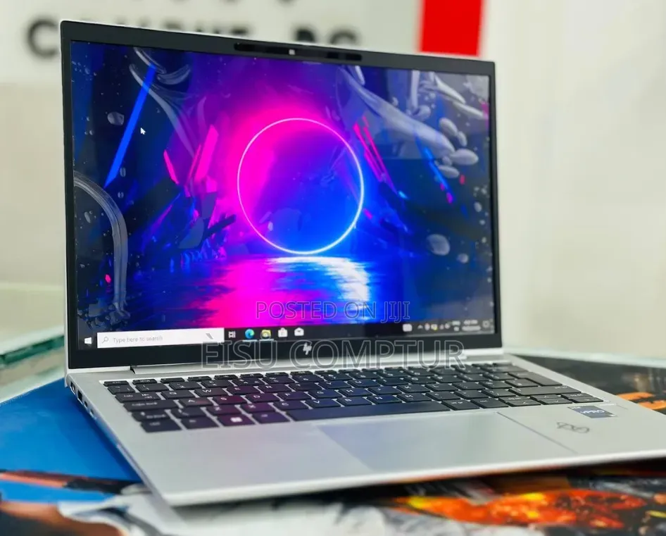 New Laptop HP EliteBook 830 G9 16GB Intel Core i5 SSD 512GB