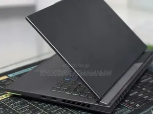 New Laptop Asus ROG Strix G16 G614 16GB Intel Core i5 SSD 512GB