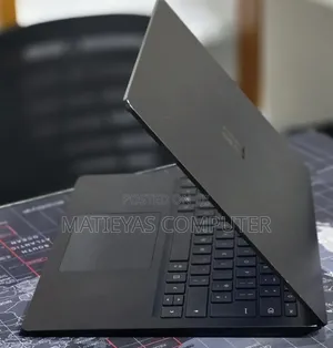 New Laptop Microsoft Surface Laptop 4 16GB Intel Core i7 SSD 512GB