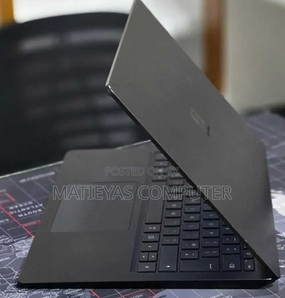New Laptop Microsoft Surface Laptop 4 16GB Intel Core i7 SSD 512GB