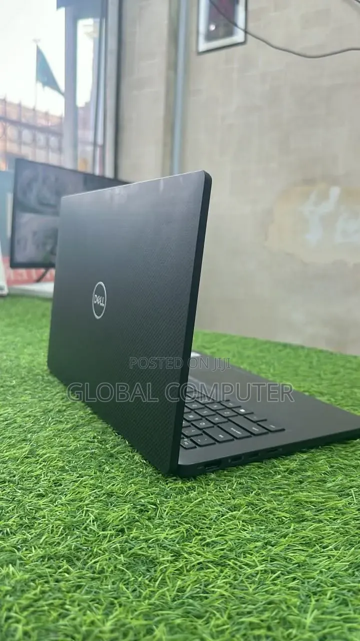 New Laptop Dell Latitude 7410 16GB Intel Core i7 SSD 512GB