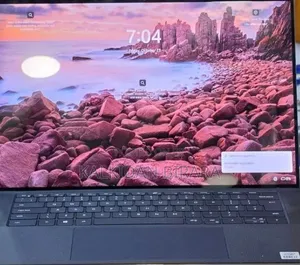 New Laptop Dell Precision 5550 16GB Intel Core i7 SSD 512GB