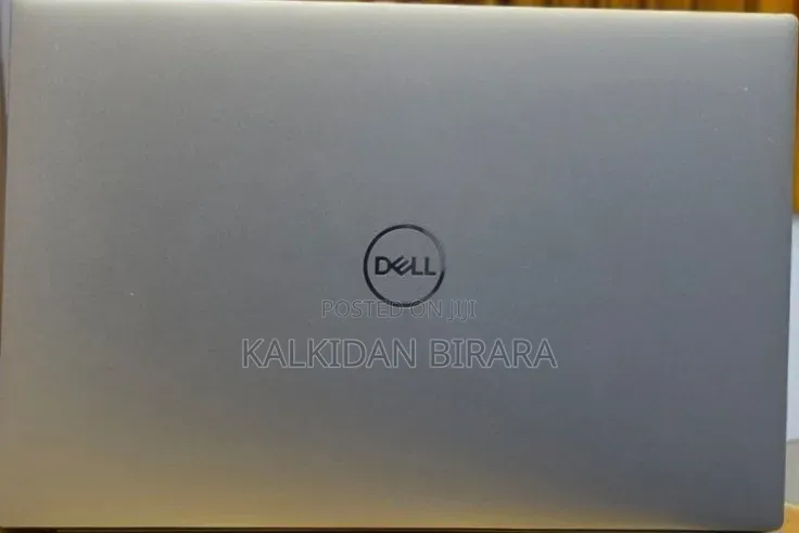 New Laptop Dell Precision 5550 16GB Intel Core i7 SSD 512GB