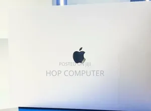 New Laptop Apple MacBook Pro 2019 32GB Intel Core i9 SSD 1T