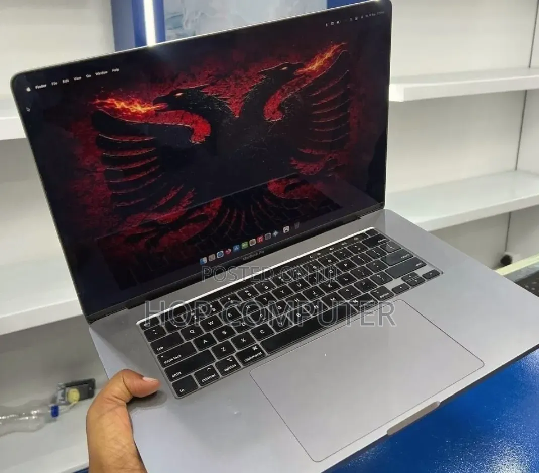 New Laptop Apple MacBook Pro 2019 32GB Intel Core i9 SSD 1T