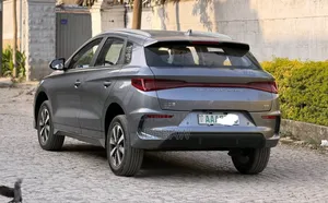 BYD E2 43 kWh 94 hp FWD 2025 Gray