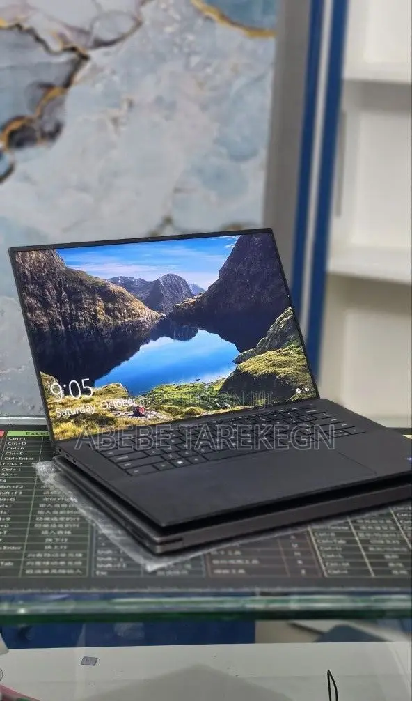 New Laptop Dell Precision 5540 16GB Intel Core i7 SSD 1T