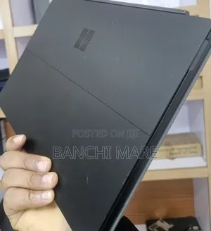 New Laptop Microsoft Surface Pro 6 16GB Intel Core i7 SSD 512GB