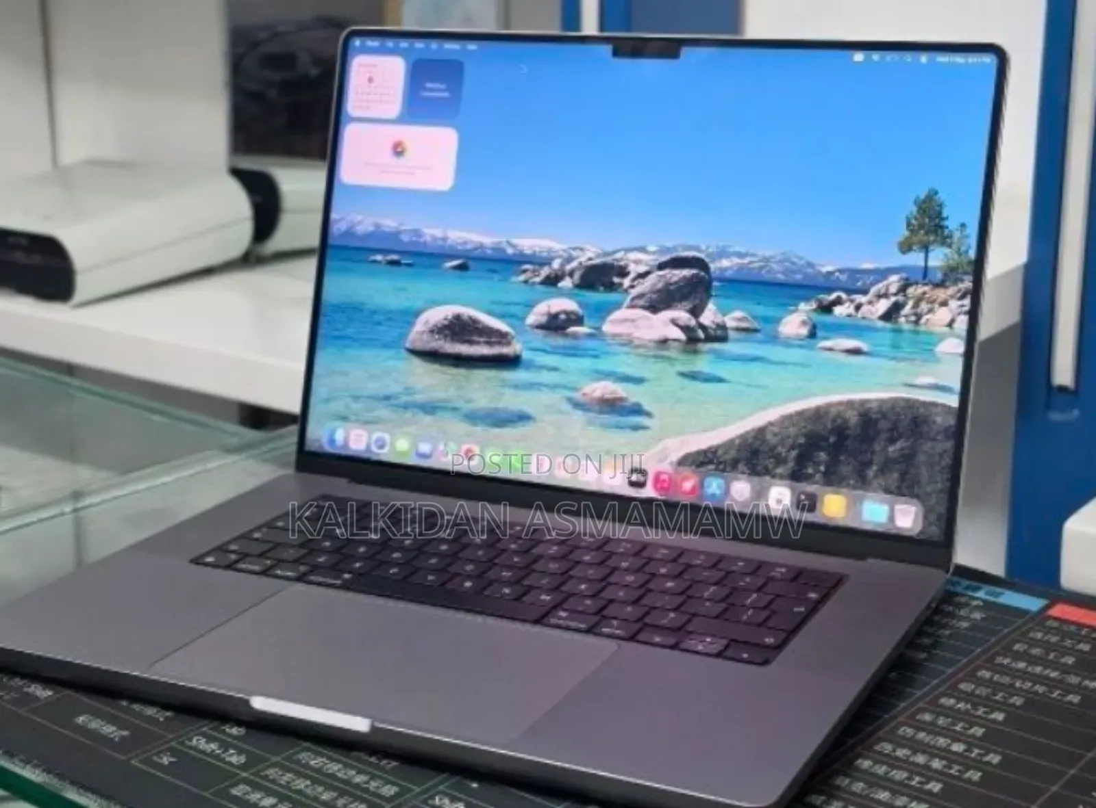 New Laptop Apple MacBook Pro 2021 M1 32GB Apple M1 SSD 512GB