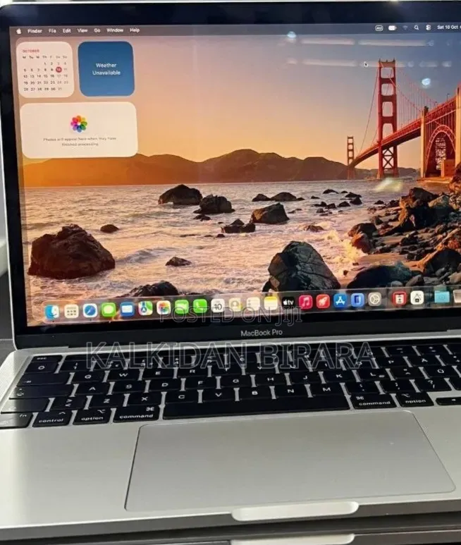 New Laptop Apple MacBook Pro 2023 M2 16GB Apple M2 SSD 256GB