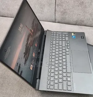 New Laptop HP Victus 15 16GB Intel Core i7 SSD 1T