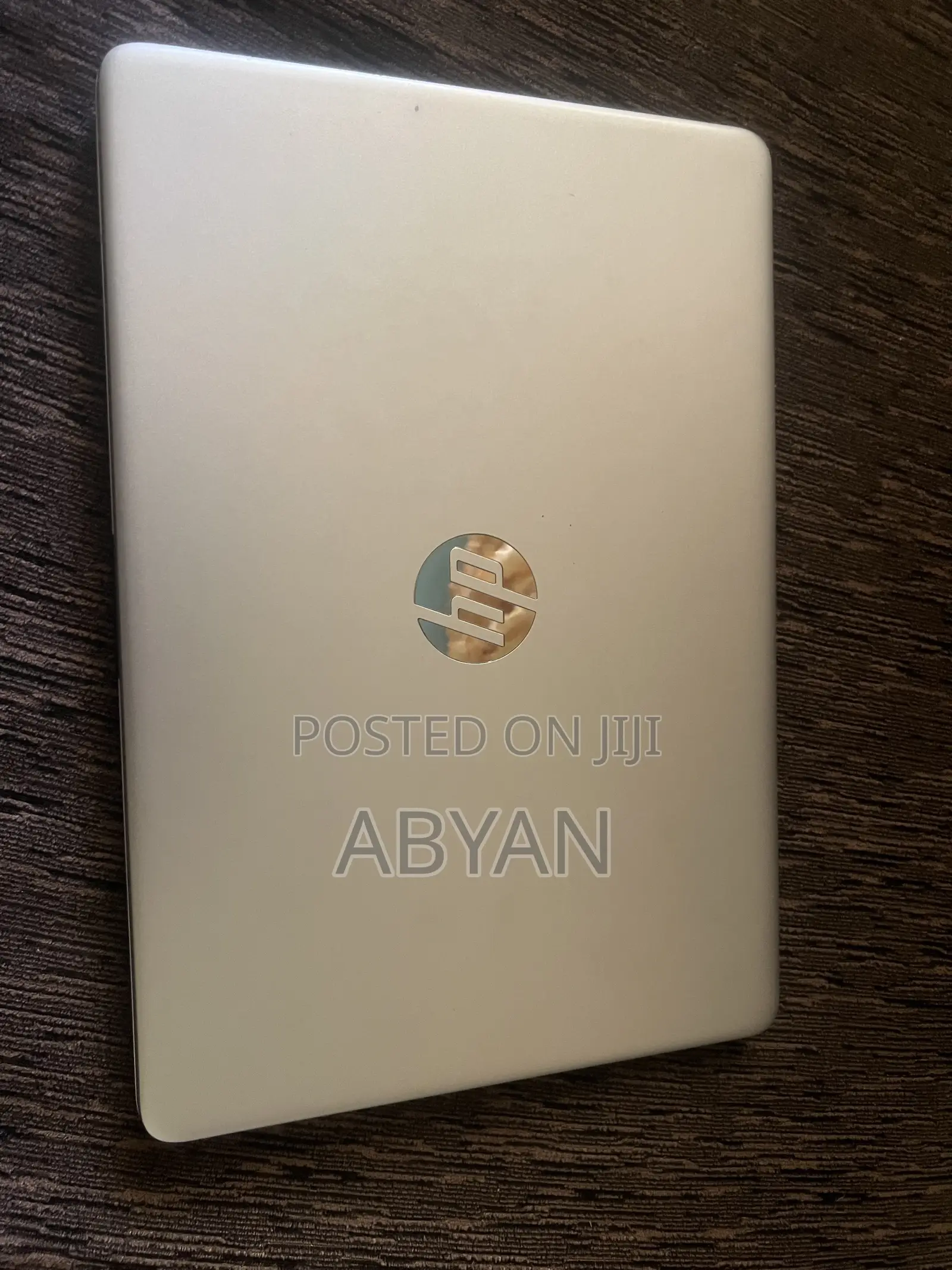 Laptop HP 14S 8GB AMD Ryzen 3 SSD 128GB