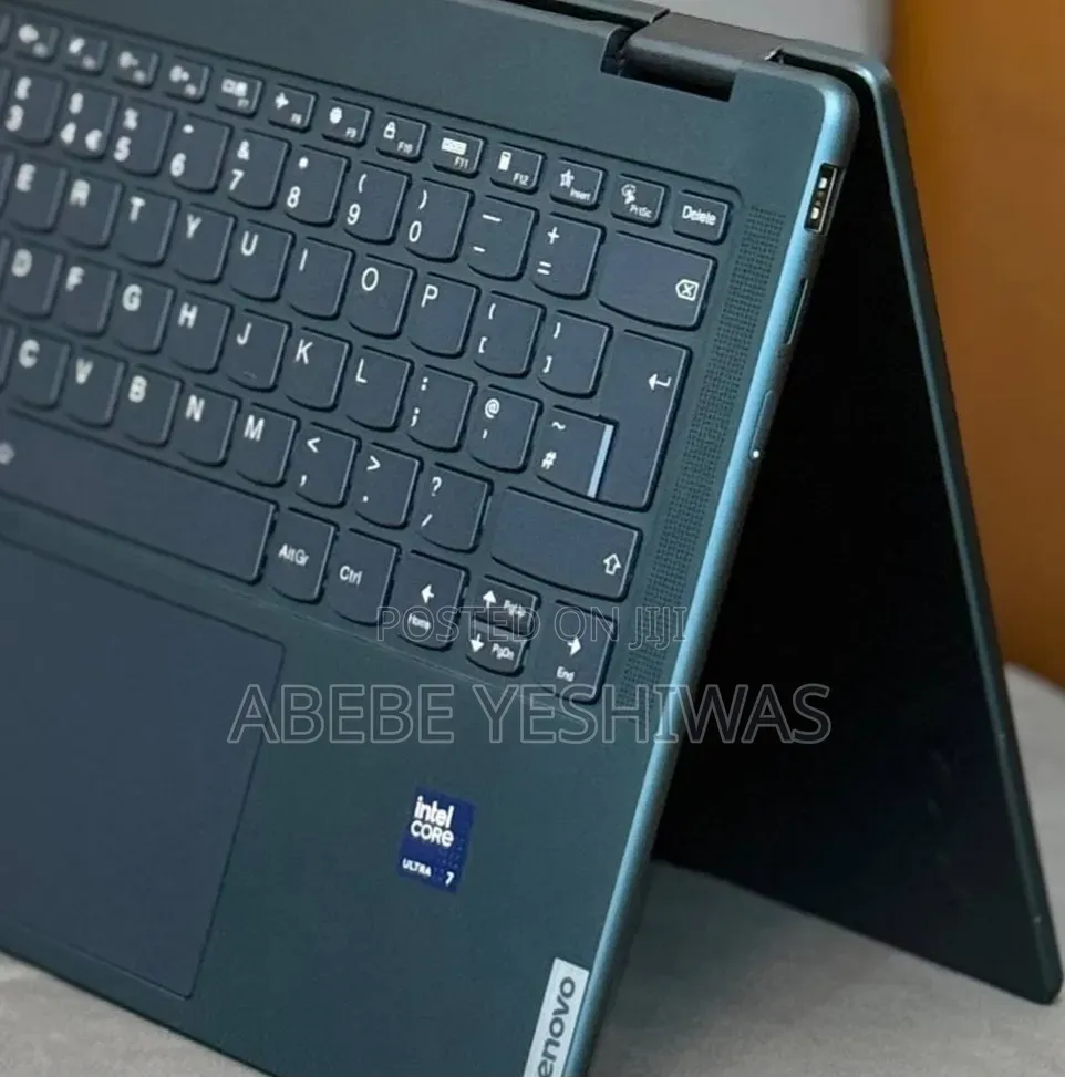 New Laptop Lenovo Yoga 7 15ITL5 16GB Intel Core i7 SSD 512GB