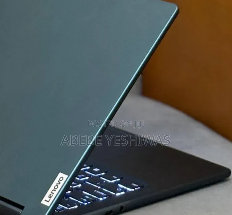 New Laptop Lenovo Yoga 7 15ITL5 16GB Intel Core i7 SSD 512GB