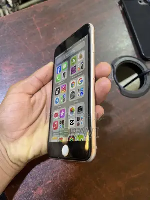 Apple iPhone 8 64 GB Silver