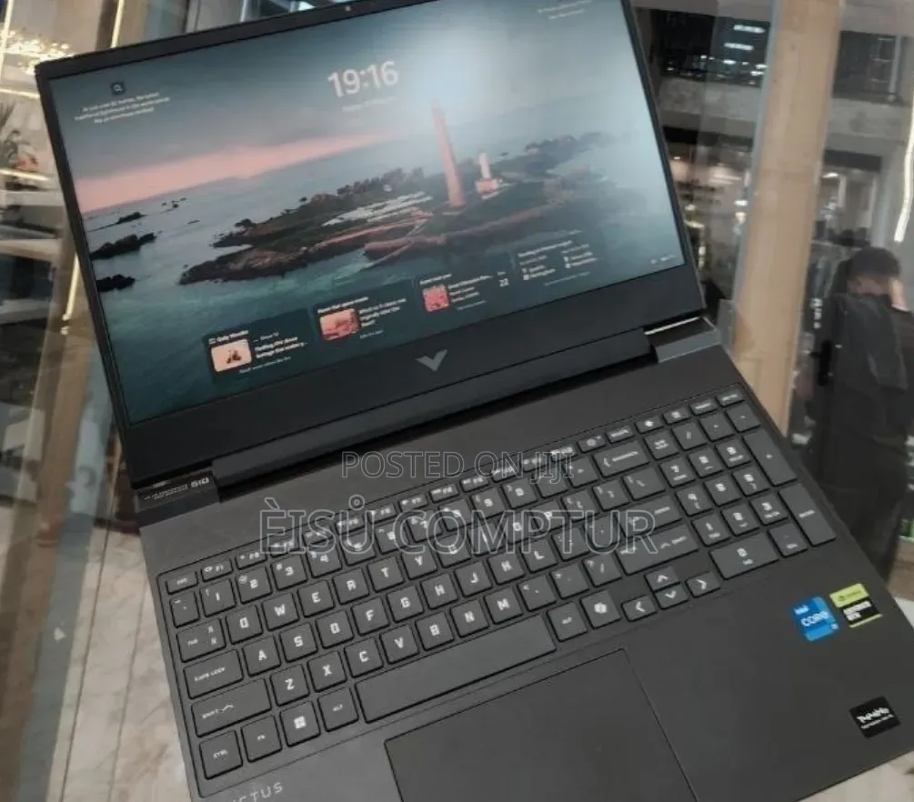 New Laptop HP Victus 15 16GB Intel Core i7 SSD 1T