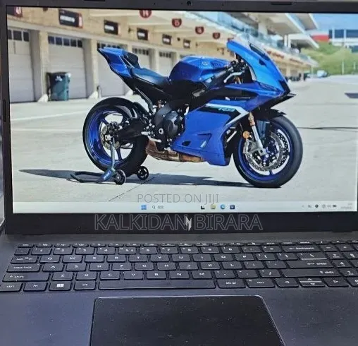 New Laptop Acer Nitro V 15 16GB Intel Core i9 SSD 512GB