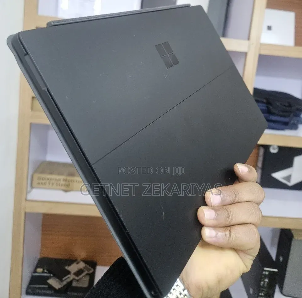 New Laptop Microsoft Surface Pro 6 16GB Intel Core i7 SSD 512GB