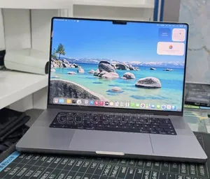 New Laptop Apple MacBook Pro 2021 M1 32GB Apple M1 Pro SSD 512GB